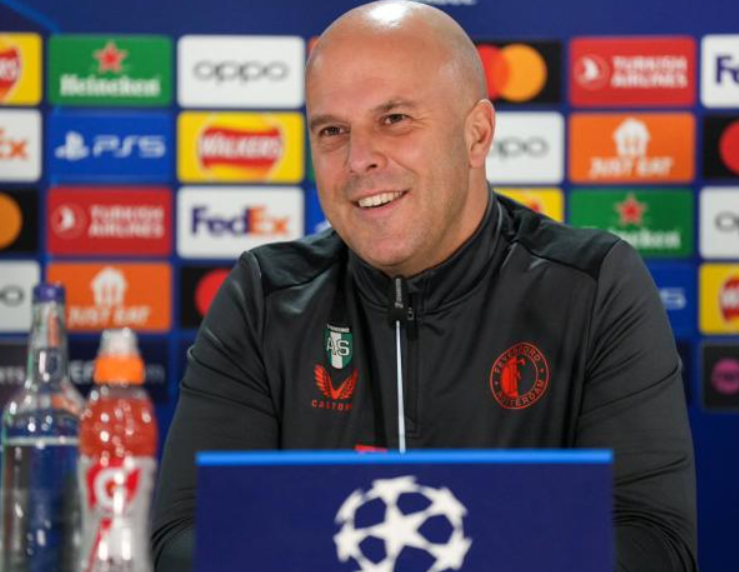 <a href='https://www.www.o69iay0p.laijianshen.com/news/tag/1129875.html' style='color: blue;'>英超第9轮</a>利物浦折戟：斯洛特剖析失利根源与阵容隐忧