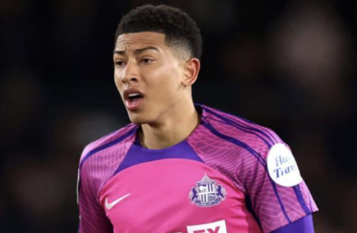 曼联租借传闻下贝林厄姆在<a href='https://www.www.o69iay0p.laijianshen.com,www.www.o69iay0p.laijianshen.com/news/tag/997.html' style='color: blue;'>多特</a>蒙德的困境与走向