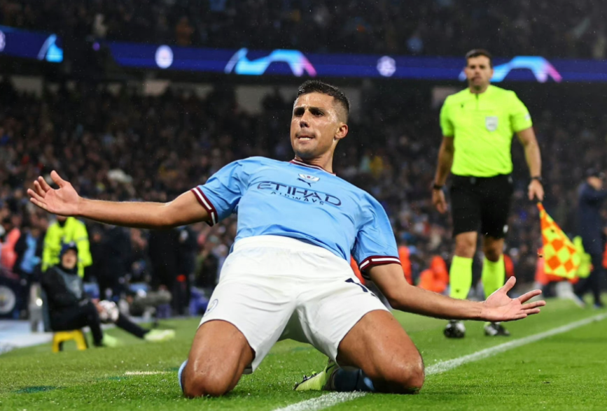 曼城联赛杯迎战斯旺西，罗德里伤愈回归训练