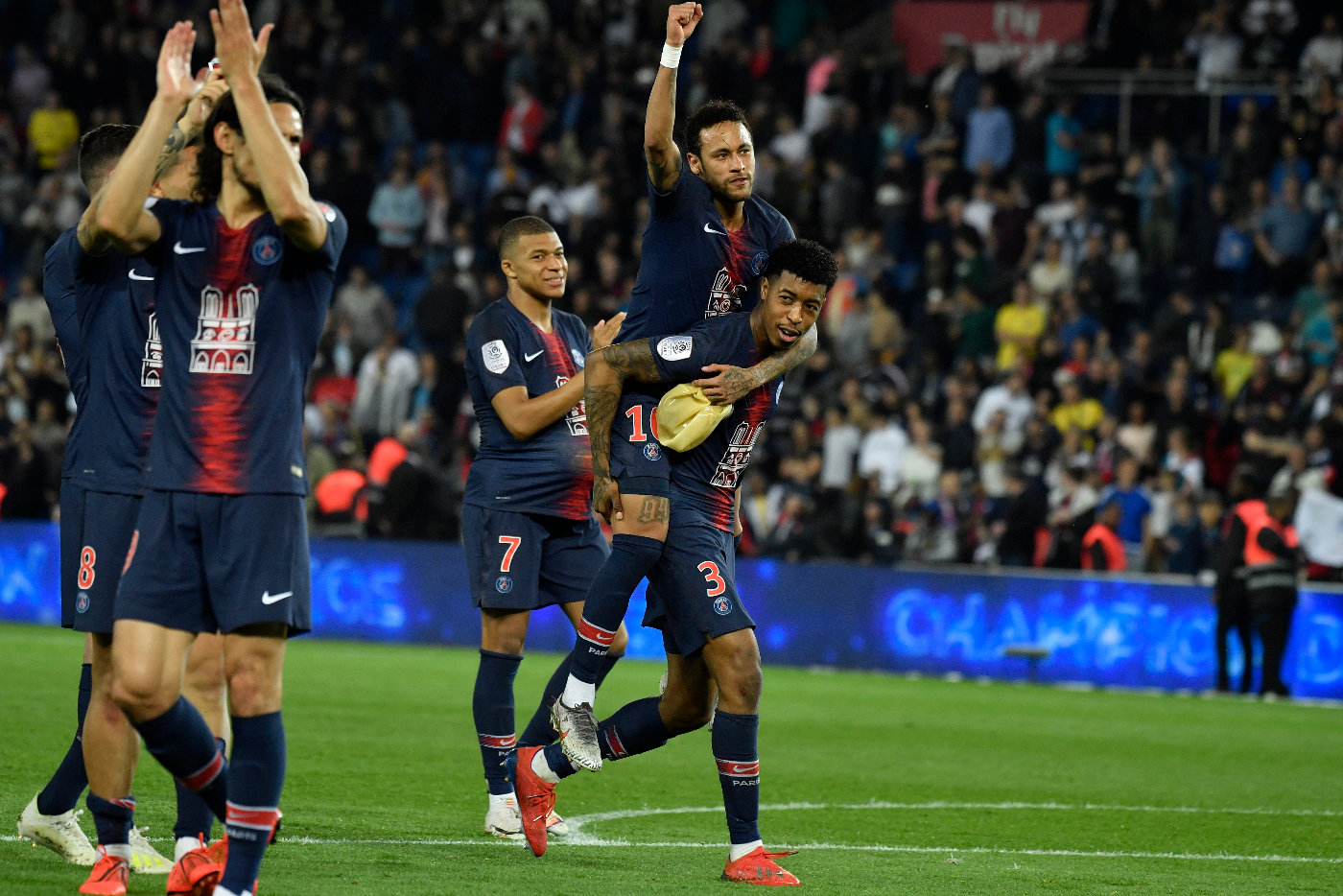 <a href='https://laijianshen.com/news/tag/1124.html' style='color: blue;'>巴黎圣日耳曼</a>:欧冠赛场青春风暴席卷<a href='https://www.www.o69iay0p.laijianshen.com/news/tag/1106728.html' style='color: blue;'>欧洲</a>