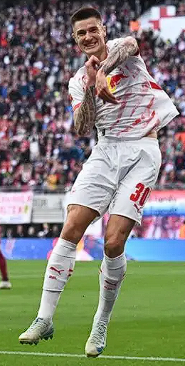 英超第10轮曼联战平森林,内维尔评析舍什科表现