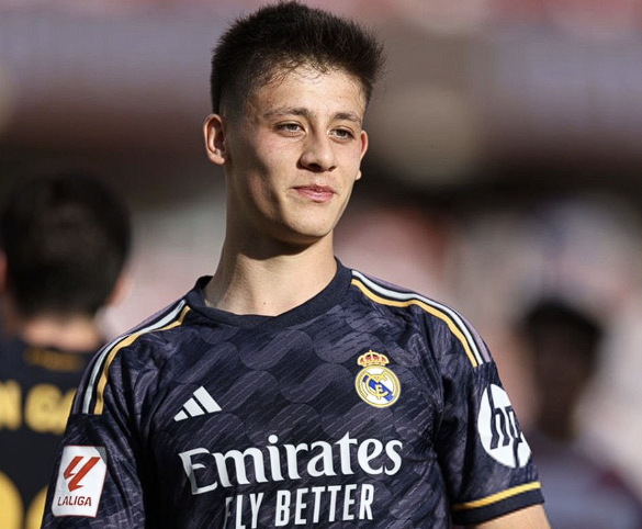 <a href='https://laijianshen.com/news/tag/286.html' style='color: blue;'>皇马</a>动态：居莱尔训练状态佳，<a href='https://www.www.o69iay0p.laijianshen.com/news/tag/260.html' style='color: blue;'>欧冠</a>首发引关注