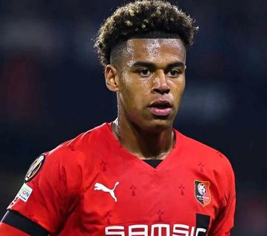 2025年金童奖花落杜埃：实力见证荣耀加冕