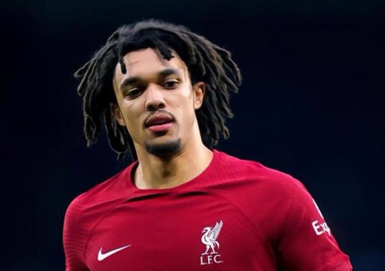 阿诺德转会<a href='https://laijianshen.com/news/tag/286.html' style='color: blue;'>皇马</a>后的多维境遇剖析