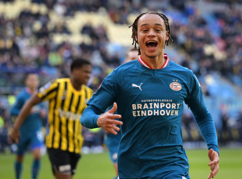 热刺胜哥本哈根后，哈维·西蒙斯谈赛后感想与未来展望