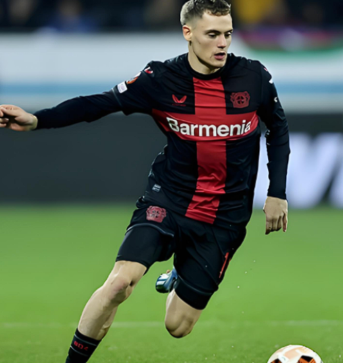 基耶萨盛赞今夏转会焦点维尔茨：潜力无限，身价非凡