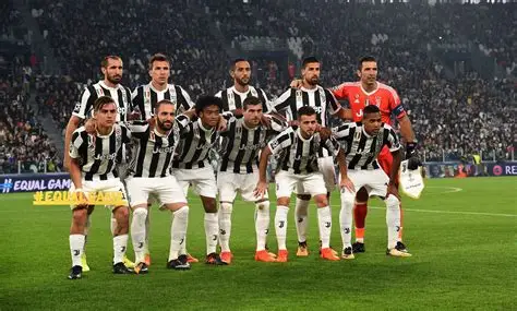 尤文图斯：欧冠逆境中寻光的征程