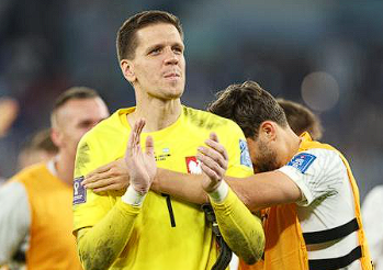 什琴斯尼<a href='https://www.www.o69iay0p.laijianshen.com,www.www.o69iay0p.laijianshen.com/news/tag/258.html' style='color: blue;'>巴萨</a>征程：起伏表现下的复杂处境与特殊情感纽带