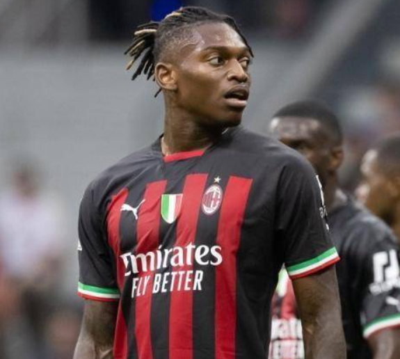 阿森纳引援新动向：瞄准米兰锋线莱奥的潜在转会分析