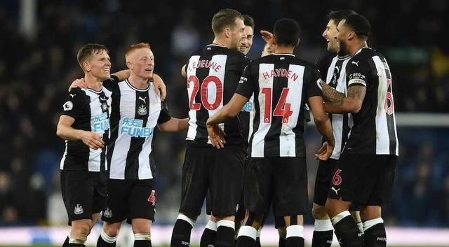 纽卡欧冠征途:黑马狂飙,逆境绽放