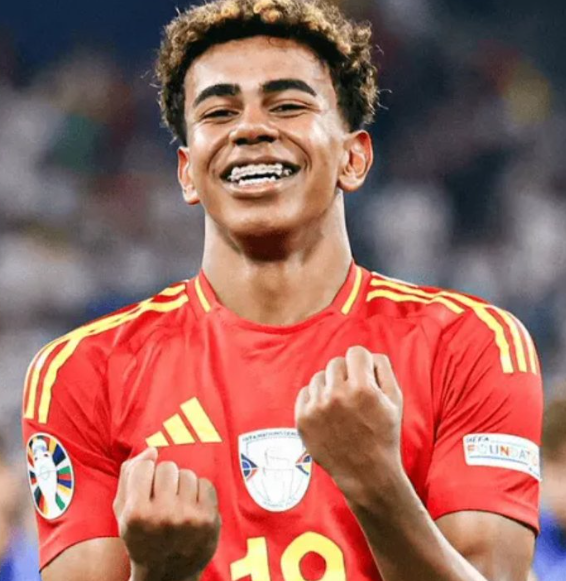 库库雷利亚谈国家队现状与亚马尔:期待、建议与<a href='https://www.www.o69iay0p.laijianshen.com/news/tag/260.html' style='color: blue;'>欧冠</a>展望