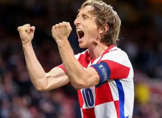 安切洛蒂专访：论意甲风云与<a href='https://www.www.o69iay0p.laijianshen.com/news/tag/1040339.html' style='color: blue;'>莫德里奇</a>风采