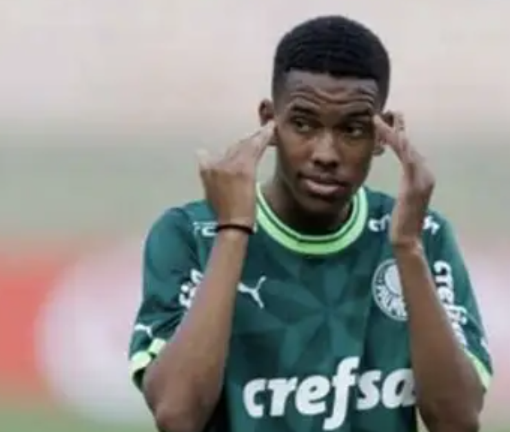 巴西友谊赛力克塞内加尔，<a href='https://laijianshen.com/news/tag/1149659.html' style='color: blue;'>埃斯特旺</a>闪耀全场荣膺最佳