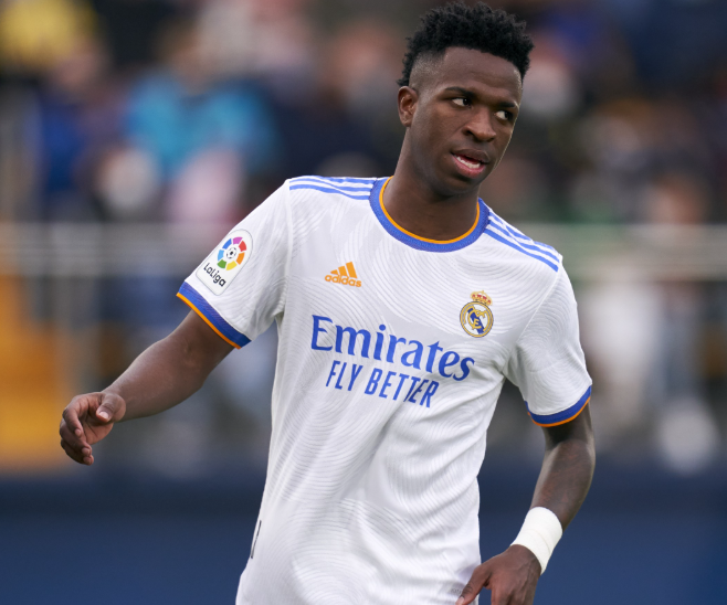 克罗斯谈维尼修斯：行为争议与团队影响之思