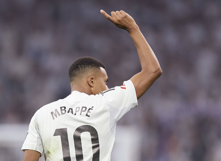 深度剖析:姆巴佩与巴黎圣日耳曼法律纠纷背后的法律逻辑与走向