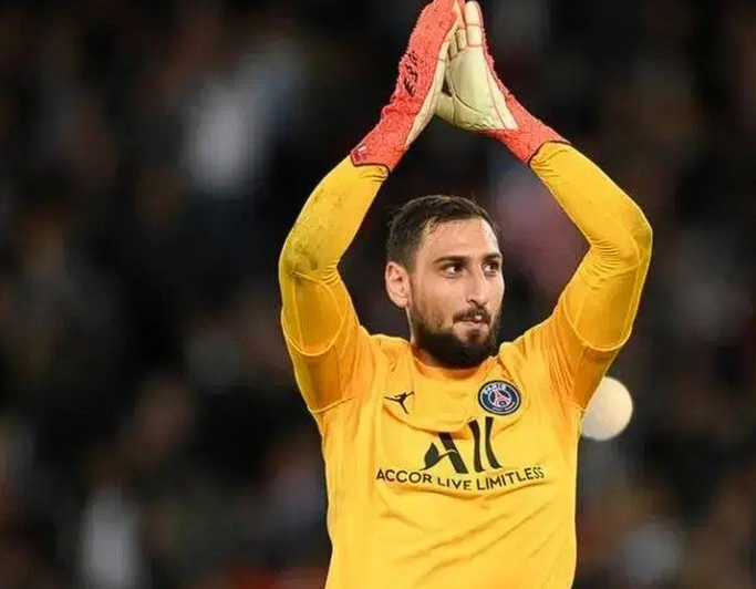 多纳鲁马:哈兰德助力加盟曼城,<a href='https://www.www.o69iay0p.laijianshen.com/news/tag/267.html' style='color: blue;'>英超</a>征程感恩同行